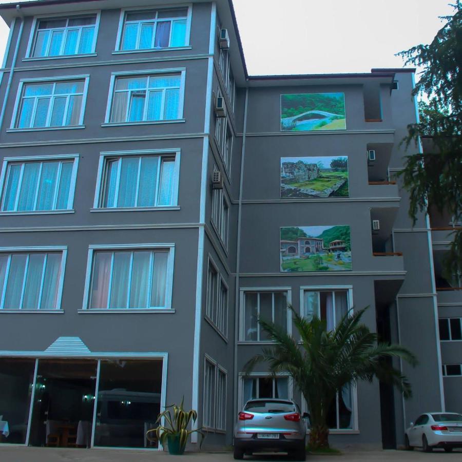 Hotel Nine Brothers Makhinjauri Exterior photo