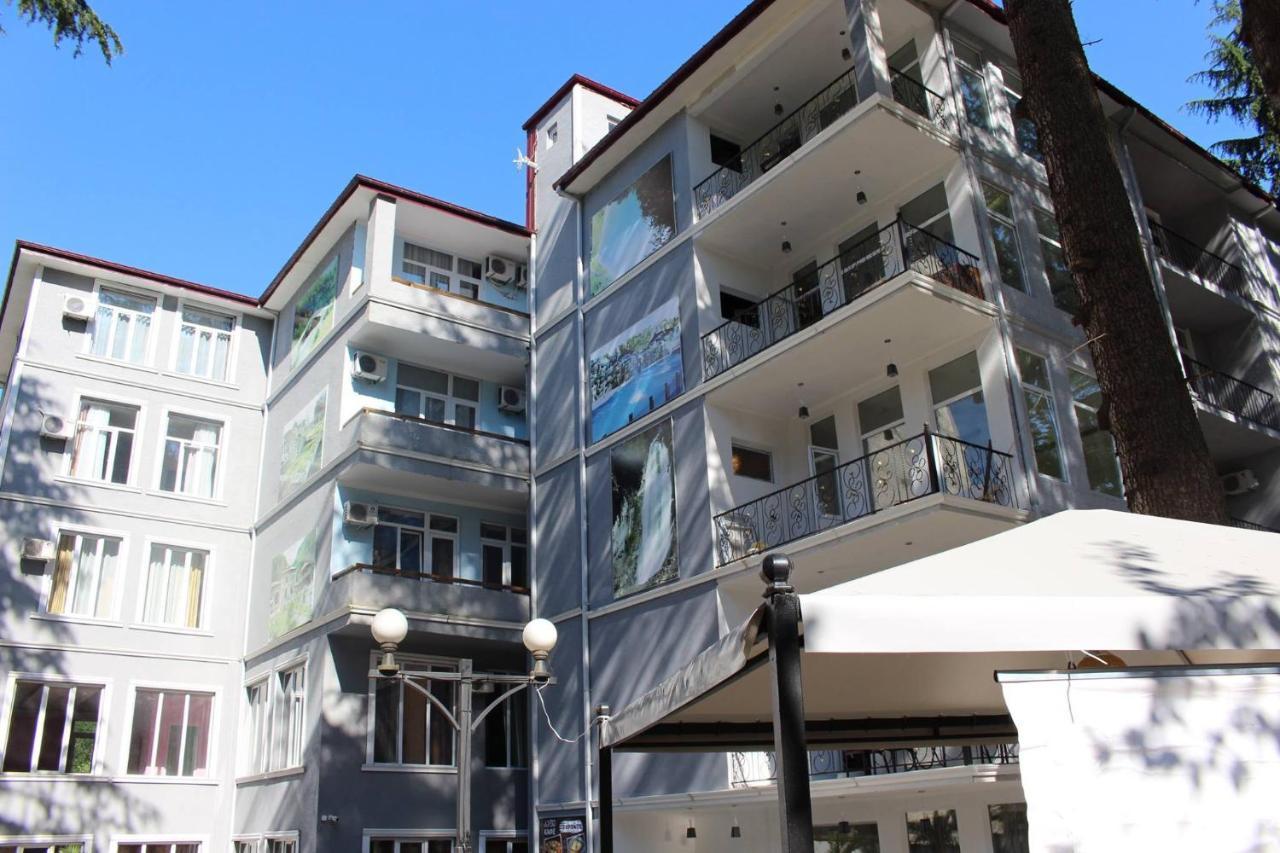 Hotel Nine Brothers Makhinjauri Exterior photo